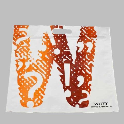 Aluminium plated composite garment bag