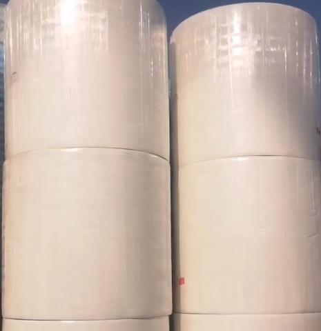 Facial tissue jumbo roll